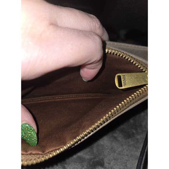 FOSSIL Soft Metallic Bronze Leather Flap Clutch Wallet - Picture 3 of 9